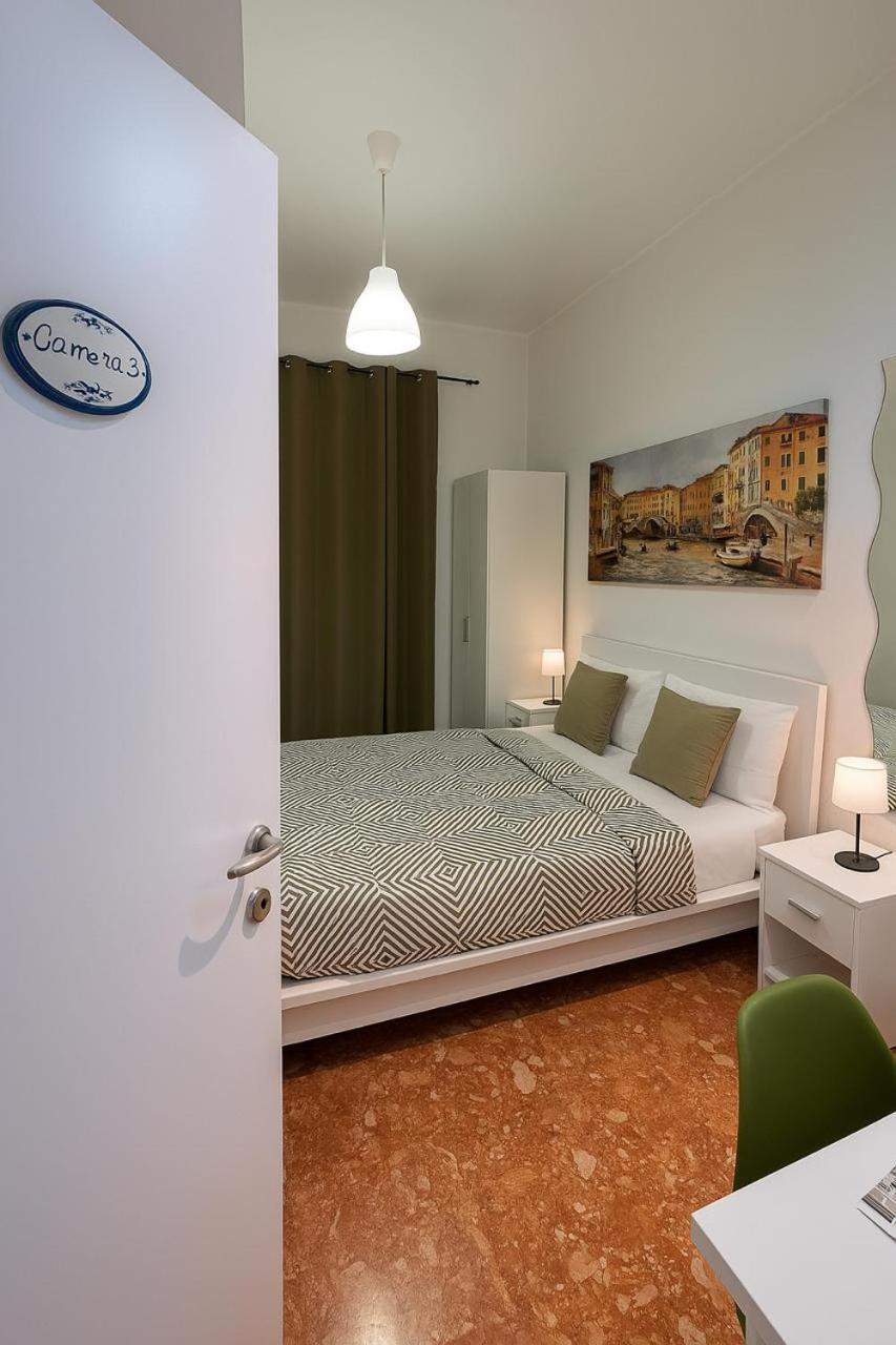 Colosseo Rooms B&B Roma Habitación foto